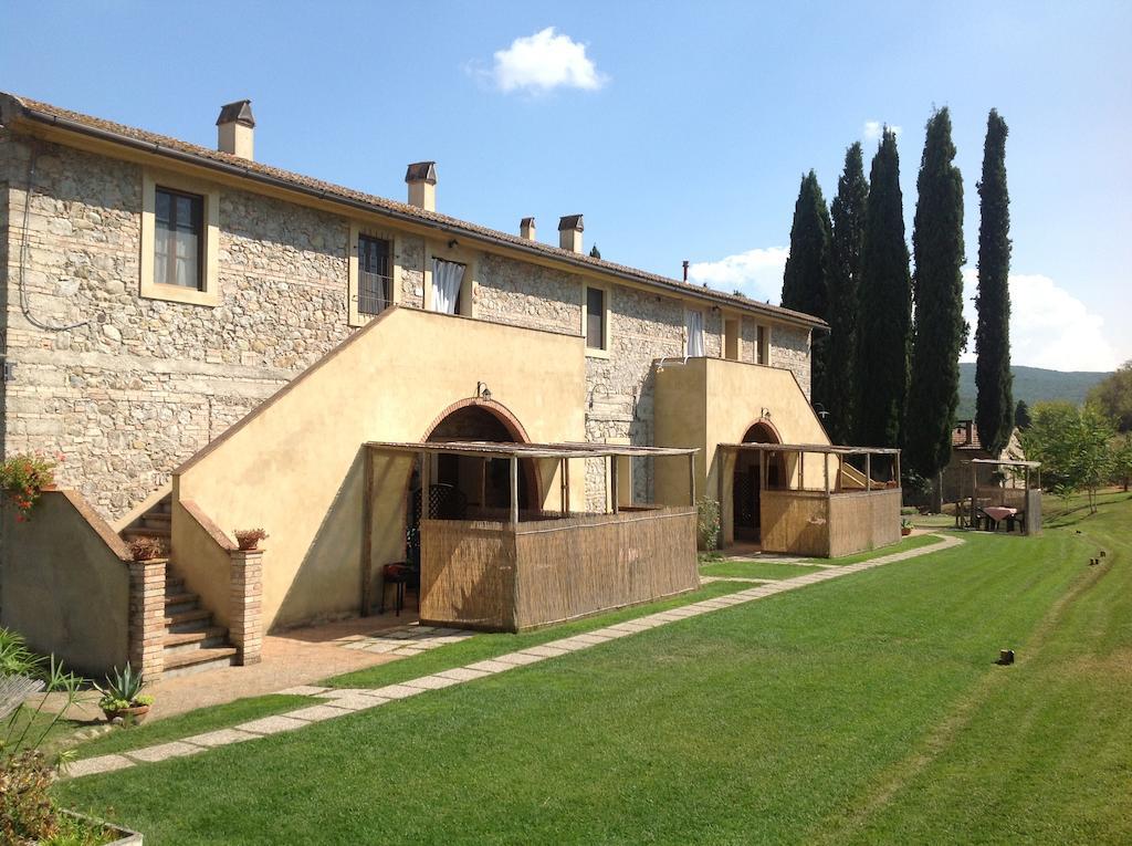 Agriturismo Due Ponti Chianni Phòng bức ảnh